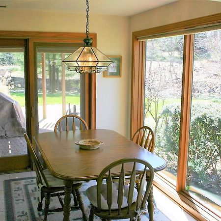 Private Guest Suite On The Portage Lakes Akron Exterior photo