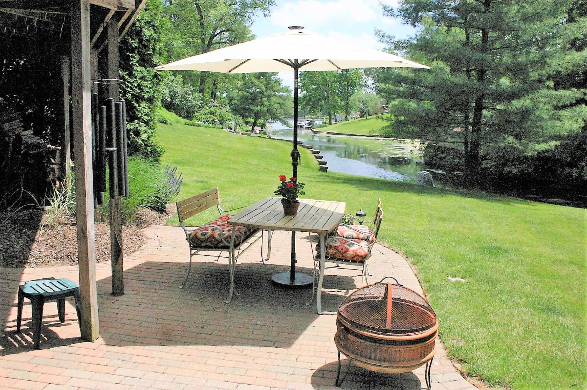 Private Guest Suite On The Portage Lakes Akron Exterior photo